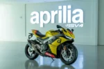 Aprilia RSV 1000 R